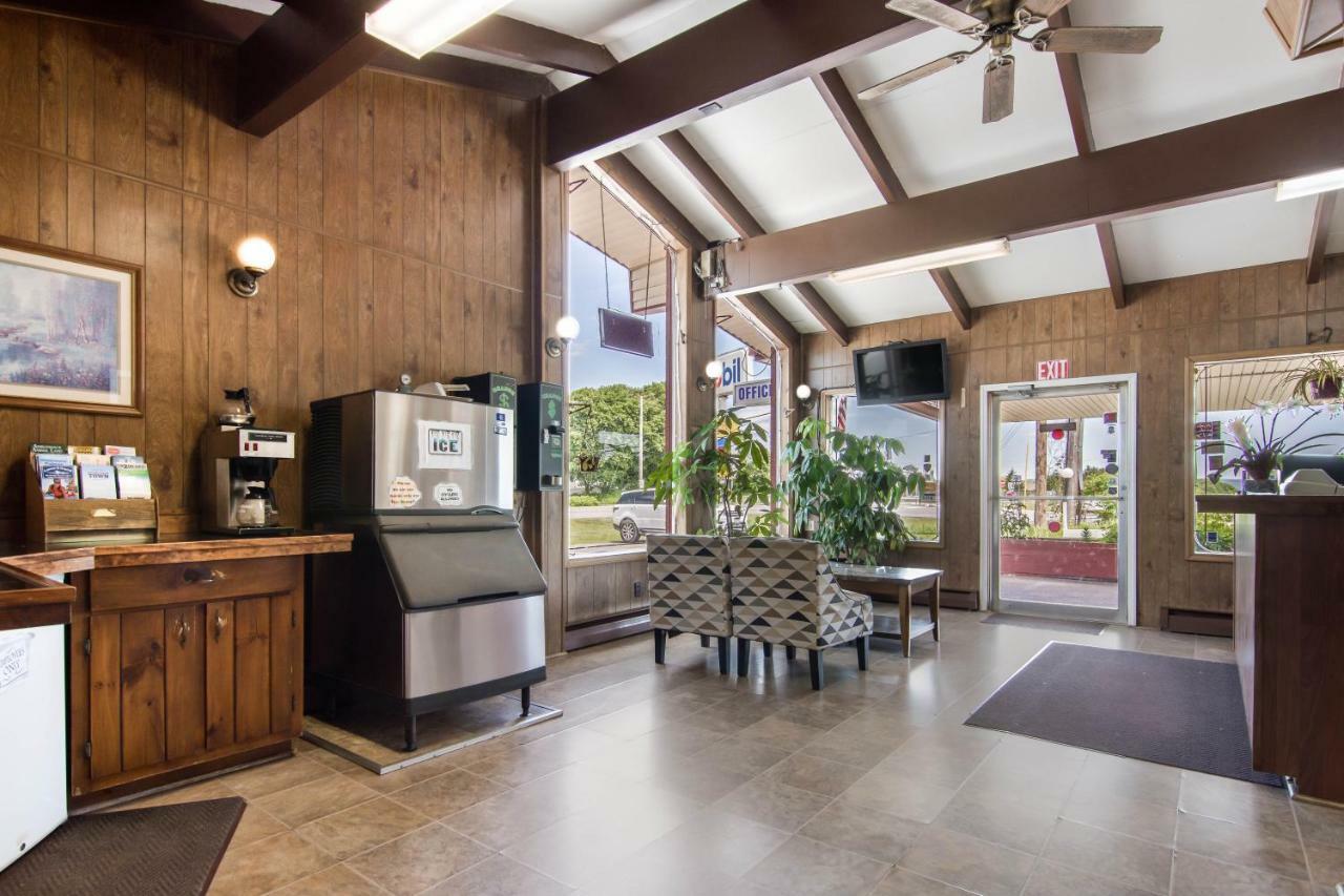 Knights Inn Амстердам Екстериор снимка