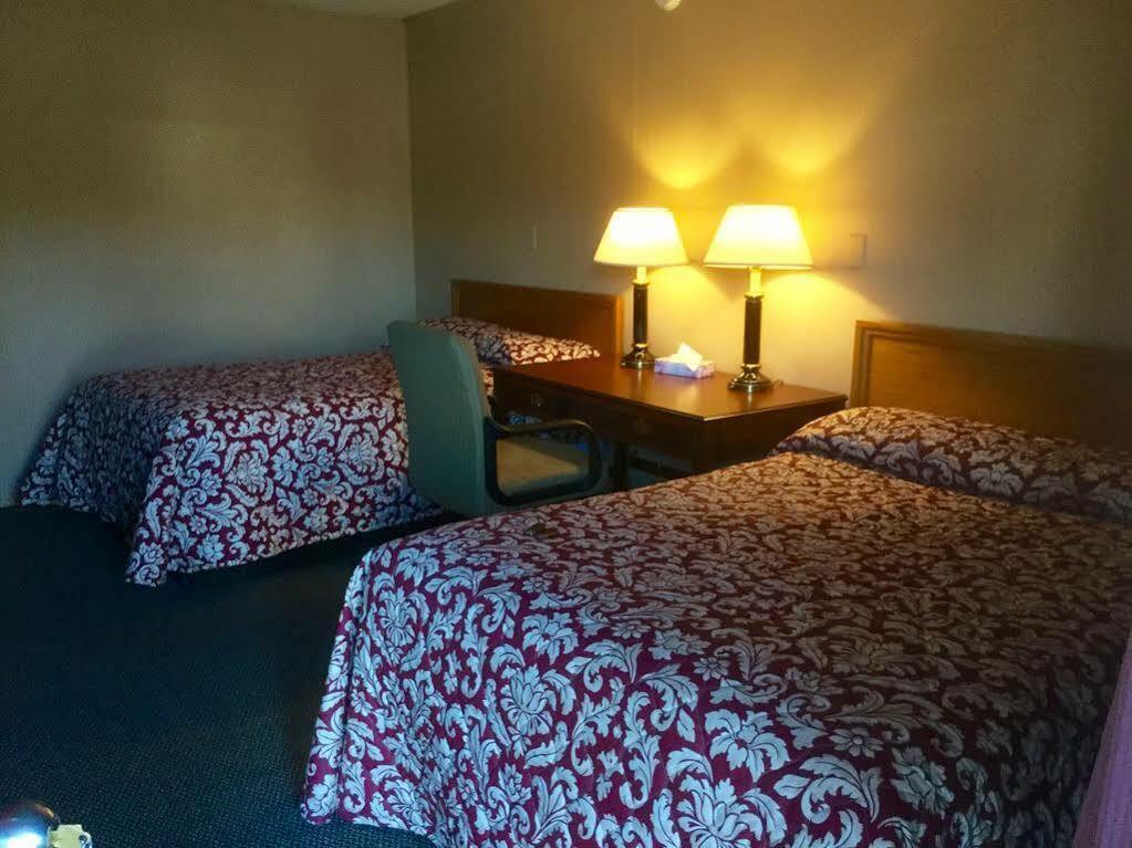 Knights Inn Амстердам Екстериор снимка